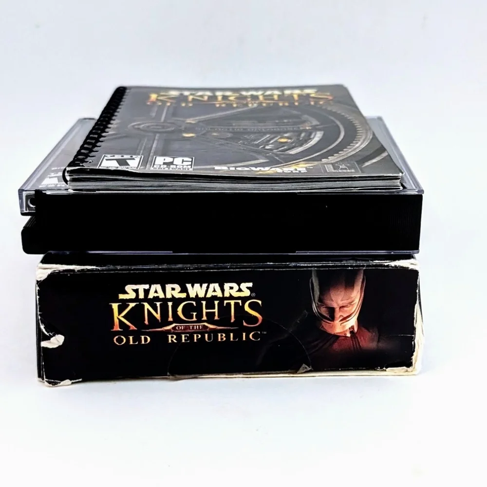 Star Wars Knights of the Old Republic 4 CD PC Game